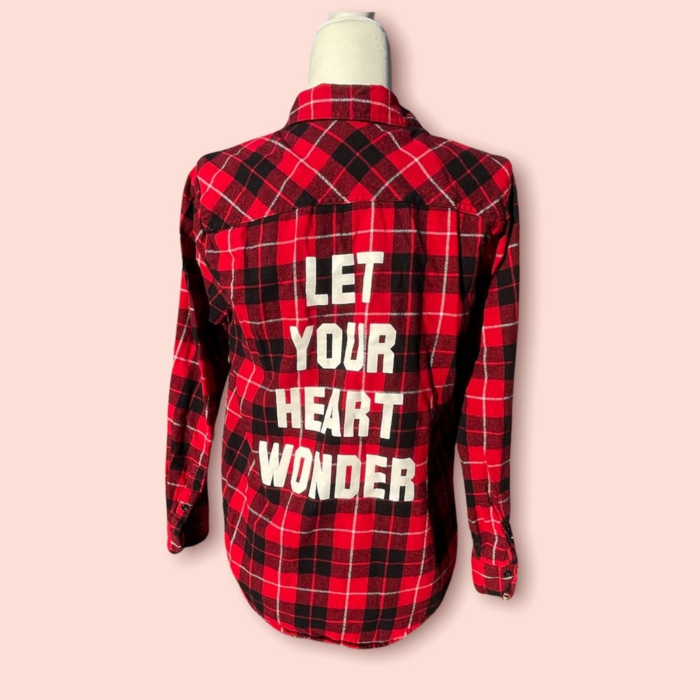 Forever 21 Let Your Heart Wonder Black Red Flannel - Picture 2 of 13